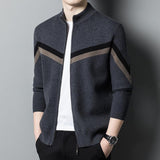 Autumn And Winter Sweater Men's Stand Collar Contrast Color - Almoni Express